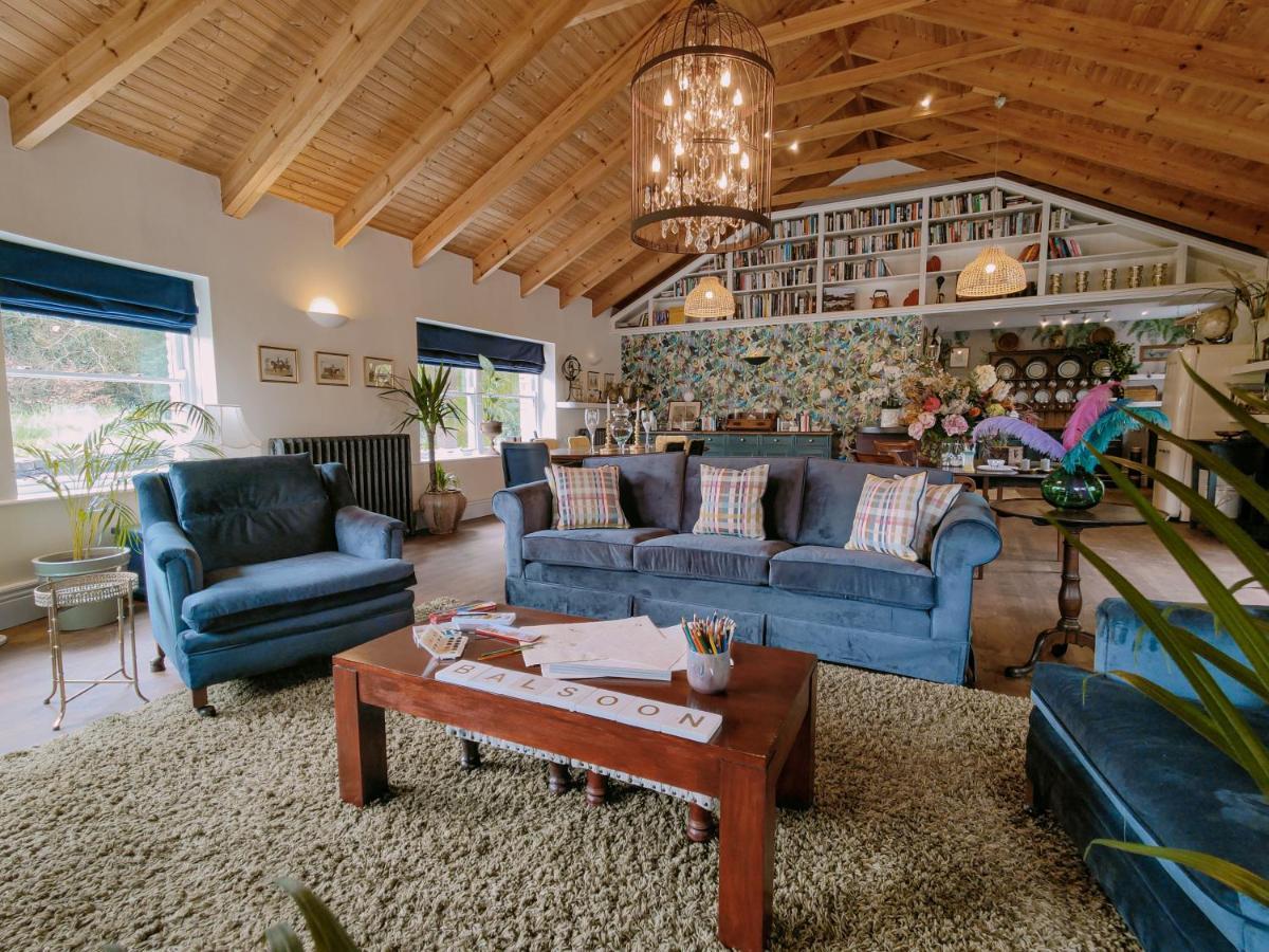 Balsoon Lodge Navan Eksteriør bilde